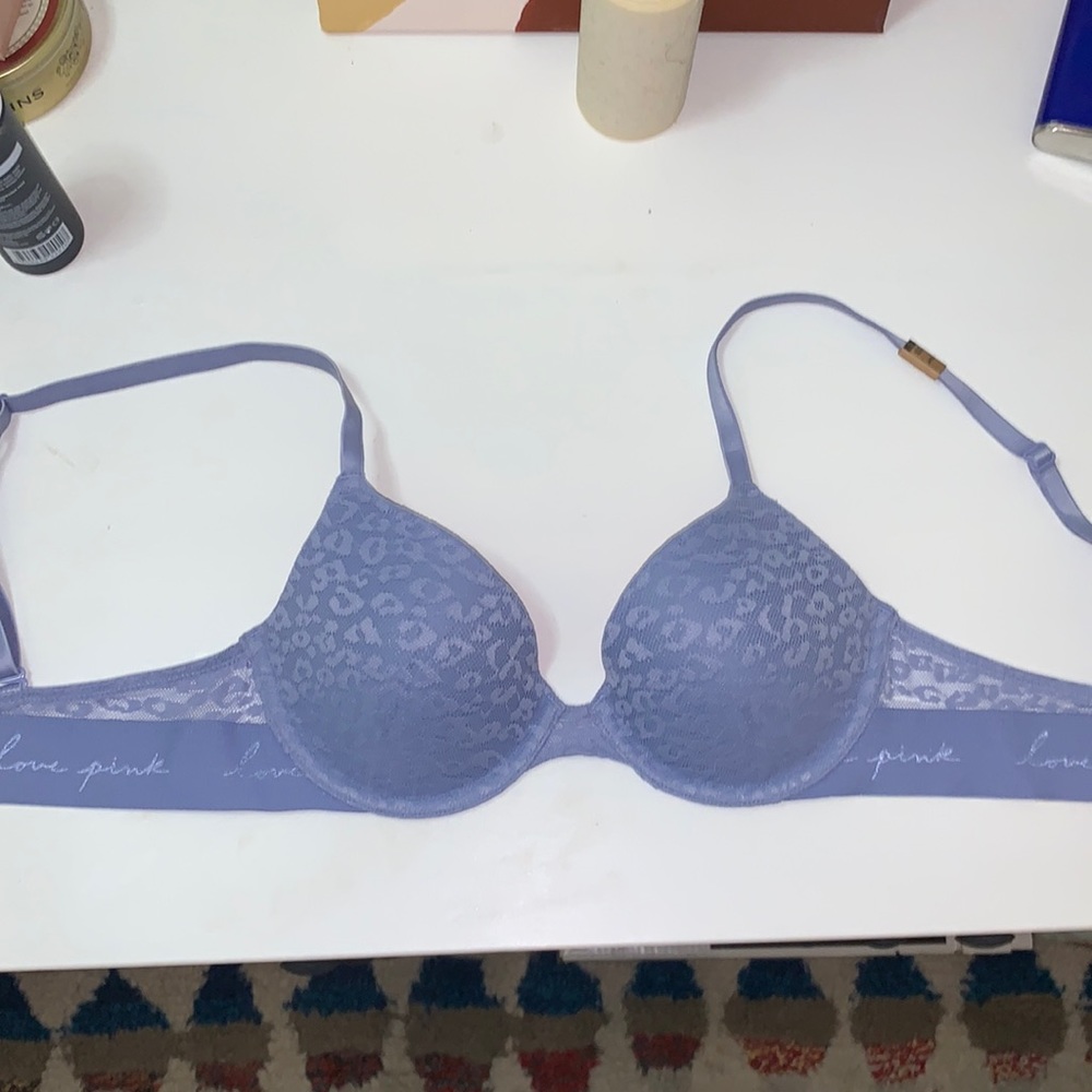 Victoria’s Secret Pink T shirt Bra
